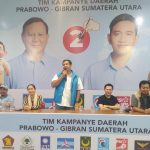 Ketua TKD Prabowo - Gibran Sumut, Ade Jona Prasetyo saat membuka turnamen mobile legend Piala Prabowo - Gibran, Jumat (5/1/2024)