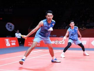 Ganda putra Indonesia, Fajar Alfian/Muhammad Rian Ardianto, berhasil menembus 16 besar Malaysia Open 2024.