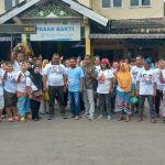 Relawan Bobby Nasution (Re-Born) mensosialisasikan program Prabowo - Gibran kepada para pedagang Pasar Bhakti, Minggu (14/1/2024).