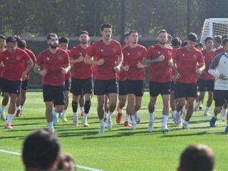 Keajaiban tidak pernah datang tiba-tiba. Namun, duel Timnas Indonesia versus Jepang di Piala Asia 2023 bisa jadi mengejutkan.