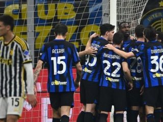 Inter Milan sukses memukul Juventus, rival terdekat mereka di jalur juara Liga Italia 2023-2024. Laga bertajuk Derby d'Italia selesai dengan skor 1-0.