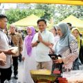 njabat (Pj) Gubernur Sumatera Utara (Sumut), Hassanudin, mengapresiasi Bazar Srikandi Ramadan 1445 H, yang diselenggarakan Dinas Pemberdayaan Perempuan, Perlindungan Anak, dan Keluarga Berencana (P3AKB) Sumut, Ahad (24/3/2024)..
