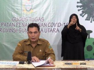 Alwi Mujahit Hasibuan (kiri depan)