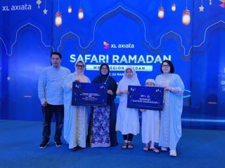 PT XL Axiata Tbk (XL Axiata) penyaluran donasi router dan kuota data kepada perguruan Islam, termasuk pondok pesantren (ponpes) berbagai wilayah Indonesia. Donasi ini dalam upaya mendukung pendidikan berbasis digital di Indonesia, melalui program Gerakan Donasi Kuota (GDK). Salah satu perguruan Islam yang menerima donasi adalah Yayasan Pendidikan Islam Pembangunan 2 yang berlokasi di Langkat, Sumatera Utara..