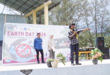 Memperingati Earth Day atau Hari Bumi 2024, Bank Sampah Yamantab (BSY) bersama sejumlah relawan anak anak muda menggelar serangkaian kegiatan di Pantai Indah Pandan (PIP), Tapanuli Tengah, Senin (22/4/2024).