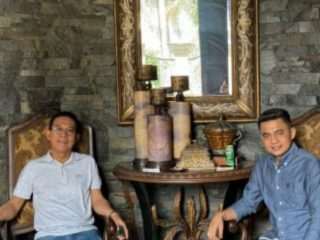 Ketua DPD Gerindra Sumut H. Gus Irawan Pasaribu, SE., Ak., MM., CA pastikan Gerindra partai pertama yang akan mengusung Khenoki Waruwu di Pilkada Nias Barat.