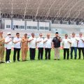 Ketua Umum Komite Olahraga Nasional Indonesia (KONI) Pusat, Letjen TNI Purn Marciano Norman, bersama jajaran pimpinan, melakukan tinjauan terhadap beberapa venue yang akan digunakan dalam Pekan Olahraga Nasional (PON) XXI Tahun 2024 di wilayah Sumatera Utara. (HO/kaldera)