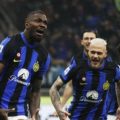 Inter Milan merayakan gelar scudetto musim ini setelah menang 2-1 atas AC Milan dalam partai derby pada pekan ke-33 Liga Italia di Stadion San Siro, Selasa (23/4) dini hari WIB.