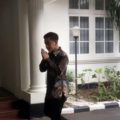 Wakil presiden terpilih, Gibran Rakabuming Raka menyambangi Wakil Presiden Ma'ruf Amin di Rumah Dinas Wapres, Jalan Diponegoro, Menteng, Jakarta Pusat, Rabu (24/4) sore.