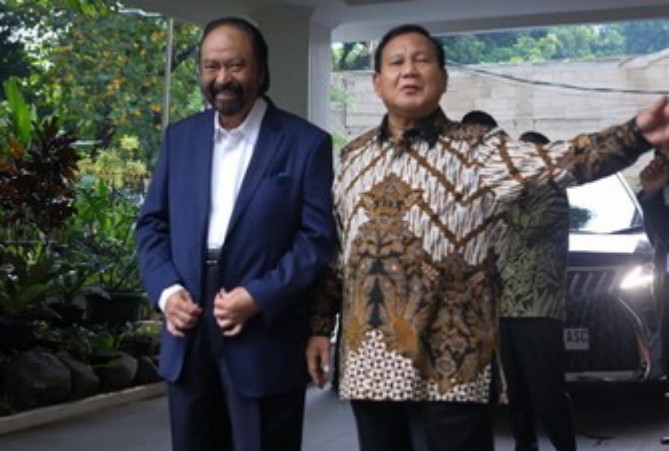 Ketua Umum Partai Nasional Demokrat (NasDem) Surya Paloh memastikan siap mendukung pemerintahan di bawah Presiden Prabowo Subianto dan Gibran Rakabuming Raka.
