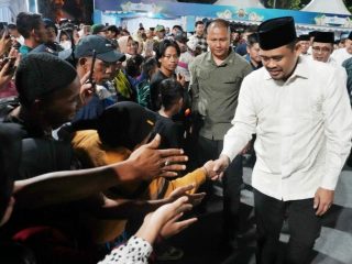 Kecamatan Medan Selayang keluar sebagai juara umum MTQ ke-57 tingkat Kota Medan. Perhelatan MTQ selama seminggu yang berlangsung di Jalan Flamboyan, Kecamatan Medan Tuntungan ditutup langsung Walikota Medan, Bobby Nasution, Sabtu (18/5/2024).