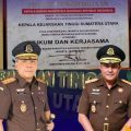 Kepala Kejaksaan Tinggi Sumatera Utara (Kajati Sumut) Idianto, Rabu malam tadi (26/6/2024) menerima penghargaan dari Kepala Badan Narkotika Nasional (BNN) RI Komjen Pol Marthinus Hukom.