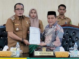 Wakil Ketua DPRD Medan x Rajudin Sagala berharap respon positif dari Walikota Medan terhadap penyampaian dan penjelasan Anggota DPRD Kota Medan terkait usulan perubahan Perda Kota Medan Nomor 6 tahun 2015 tentang Pengelolaan Persampahan.
