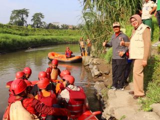 Badan Penanggulangan Bencana Daerah (BPBD) Kota Medan menggelar kegiatan "Aksi Bersih Susur Sungai Deli" bersama Sahabat Difabel sebagai bagian dari upaya mitigasi bencana dan edukasi lingkungan kepada kelompok rentan, yaitu penyandang disabilitas, di Alur Sungai Deli, Selasa (16/7/2024).