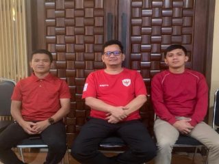 Guna memeriahkan HUT Kemerdekaan RI ke - 79 , staf Sekretariat DPRD Kota Medan menggelar sejumlah perlombaan, Jumat (23/8/2024).