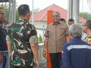 Penjabat Bupati Langkat, Faisal Hasrimy memimpin rapat persiapan kunjungan Presiden Joko Widodo yang direncanakan datang untuk meresmikan pintu Tol Binjai - Langsa, September ini.