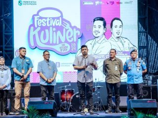 Pemko Medan melaunching lima aplikasi maupun inovasi terbaru yang bertujuan untuk memudahkan masyarakat, baik dalam pengurusan izin, kemudahan berinvestasi dan lainnya.