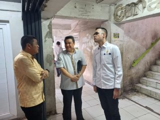 Komisi 3 DPRD Kota Medan mendesak Pemko Medan membatalkan perpanjangan masa sewa Medan Mall kepada PT. Medan Megah Development (MMD) yang berlangsung selama periode November 2023 hingga November 2026 mendatang.