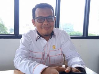 Datuk Iskandar Muda, Anggota DPRD Medan Yang Dulunya Pernah Jaga Masjid dan Jadi Tukang Roti Keliling