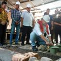 Walikota Medan Bobby Nasution memuji pedagang Pasar Simalingkar. Mereka kompak membangun pasar tempat mencari nafkah selama ini. Tujuannya agar lebih representatif.