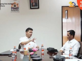 Ketua Kadin Sumut Firsal Dida Mutyara dan Wakil Ketua Umum Koordinator Bidang Organisasi, Hukum dan Komunikasi Kadin Sumatera Utara Yudha Johansyah meminta agar pemerintah daerah memiliki keberpihakan kepada pengusaha lokal.