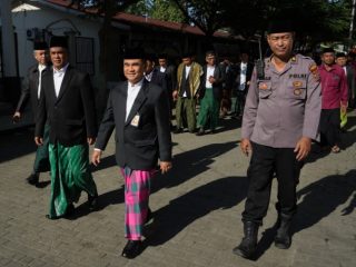 Asisten Pemerintahan dan Kesejahteraan Rakyat Setdako Medan, M Sofyan saat menjadi inspektur upacara Peringatan Hari Santri Nasional ke -10 di Ma'had Tahfizil Qur'an Yayasan Islamic Centre Sumut, Jalan Selamat Ketaren, Selasa (22/10/2024).