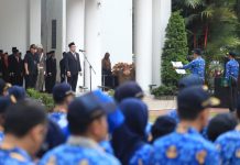 Pemko Medan menggelar upacara Peringatan Hari Pahlawan di Halaman Kantor Walikoa Medan, Minggu (10/11/24).