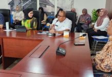 Pj Bupati Langkat M Faisal Hasrimy memaparkan 10 proyek strategis Kabupaten Langkat untuk Rencana Pembangunan Jangka Menengah Nasional (RPJMN) 2024-2029 dalam pertemuan dengan Kementerian Perencanaan Pembangunan Nasional/Badan Perencanaan Pembangunan Nasional (PPN/Bappenas). di Jakarta, Kamis (21/11/2024).