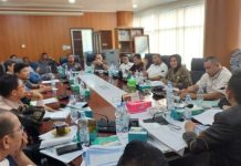 Rapat evaluasi realisasi anggaran 2024 dengan Dinas Sumber Daya Aair Bina Marga dan Bina Konstruksi (SDABMBK) Kota Medan di Ruang Rapat Komisi 4 Gedung DPRD Medan, kemarin.