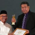 Wahdi Azmi meraih Public Service (Non-Government) Award dalam PDHI Awards 2025 yang digelar di Hotel Merlyn Park, Jakarta, Sabtu (11/1/2025) malam.