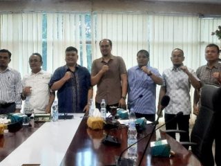 rapat kerja Komisi 3 DPRD Kota Medan bersama PUD RPH, Selasa (14/1/2025).