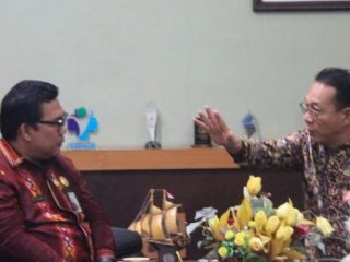 Gus Irawan Pasaribu, bupati Tapanuli Selatan terpilih, Jumat (24/1/2025), melakukan kunjungan silaturrahmi ke Kantor Regional IV Badan kepegawaian Nasional di Medan. Dia diterima langsung Kepala BKN Dr. Janry Haposan UP Sinungkalit.