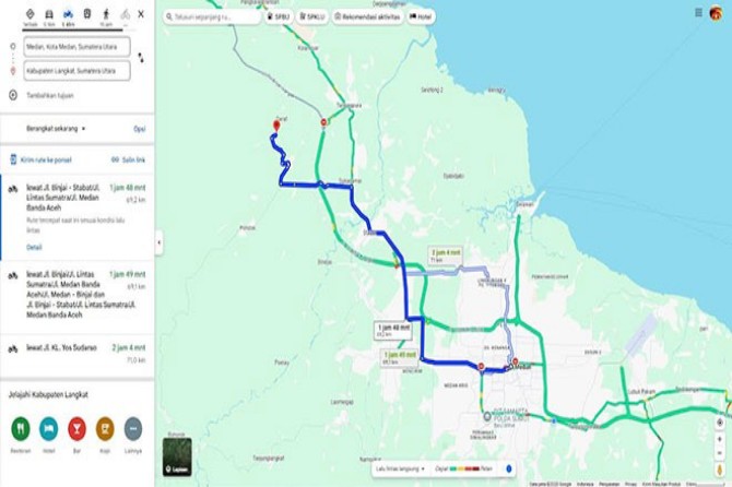 Tim Command Center Polda Sumatera Utara (Sumut) terus memantau situasi arus lalu lintas di berbagai wilayah selama libur panjang nasional.