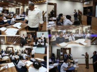 Dewan Komisaris PT Indonesia Asahan Aluminium (INALUM) Martuani Sormin dan Hari Soebagijo melakukan kunjungan kerja dan peninjauan di lokasi kegiatan Bimbingan Belajar program TJSL/CSR PT INALUM yang dilaksanakan di ruang training kantor PT INALUM Paritohan pada Selasa, (4/2/2025).