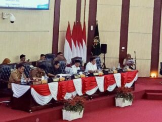 Rapat paripurna di Gedung DPRD Medan, Senin (10/2/2025)