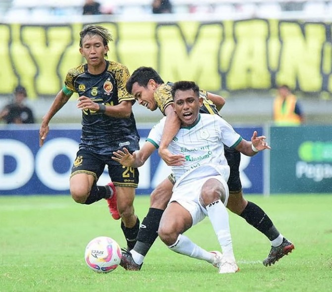 Rentetan kemenangan PSMS Medan di Grup H Liga 2 akhirnya terhenti setelah kalah 0-1 dari Sriwijaya FC di Stadion Gelora Jakabaring, Palembang, Senin (10/2/2025).