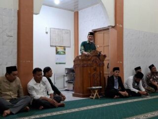 Ketua Pimpinan Ranting Muhammadiyah (PRM) Titi Papan Assoc Prof Dr. Faisal , SH, MHum mengatakan lingkungan harus menjadi pusat peradaban dalam mempersiapkan generasi emas 2045 dengan beragam kegiatan yang berpusat di masjid.