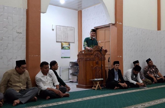 Ketua Pimpinan Ranting Muhammadiyah (PRM) Titi Papan Assoc Prof Dr. Faisal , SH, MHum mengatakan lingkungan harus menjadi pusat peradaban dalam mempersiapkan generasi emas 2045 dengan beragam kegiatan yang berpusat di masjid.
