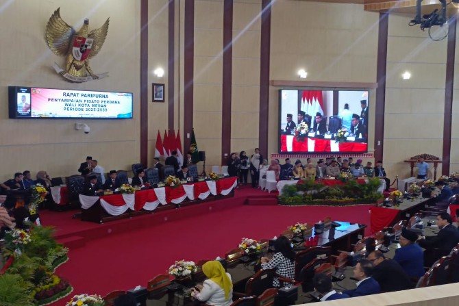 Rapat Paripurna yang digelar di Gedung DPRD Medan, Jalan Kapten Maulana Lubis, pada Selasa (4/3/2025).