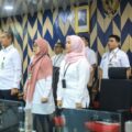 Sekda Kota Medan Wiriya Alrahman mengikuti peluncuran Indikator Indeks Pencegahan Korupsi Daerah (IPKD) pada aplikasi Monitoring Center of Prevention (MCP) Tahun 2025 yang digelar Komisi Pemberantasan Korupsi (KPK) melalui Virtual Zoom di Command Center, Kantor Wali Kota Medan, Rabu (5/3/2025).