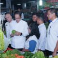 Menindaklanjuti instruksi Presiden Prabowo Subianto agar harga bahan pangan tetap stabil selama bulan puasa, Walikota Medan Rico Tri Putra Bayu Waas turun langsung memantau harga bahan pokok di Pasar Petisah, Rabu (5/3/2025) pagi.