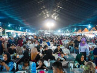 Rico Waas Tegaskan Jangan Ada Aktivitas Jual Beli di Ramadan Fair Saat Tarawih