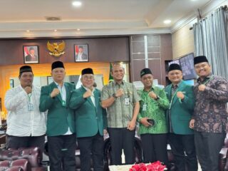 Al Washliyah Silaturahim Ramadan ke Kajari Medan, Perkuat Penyuluhan Hukum Penerima BOS