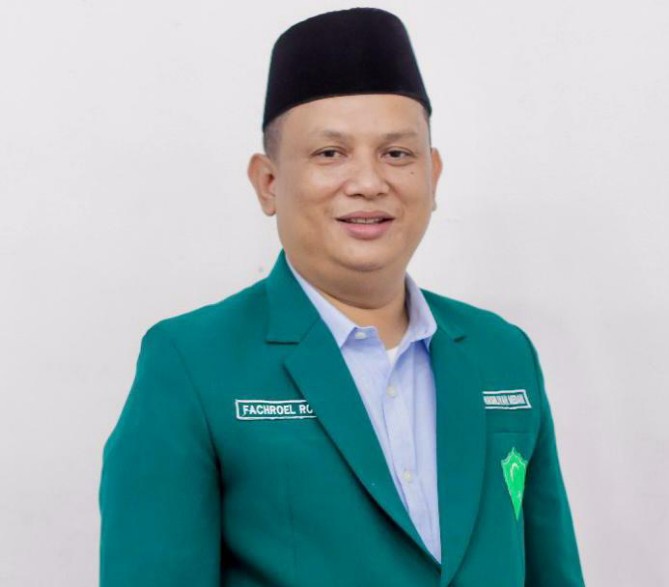 Bendahara PD Al Washliyah Kota Medan DR (C) Fachroel Rozi SH. MH