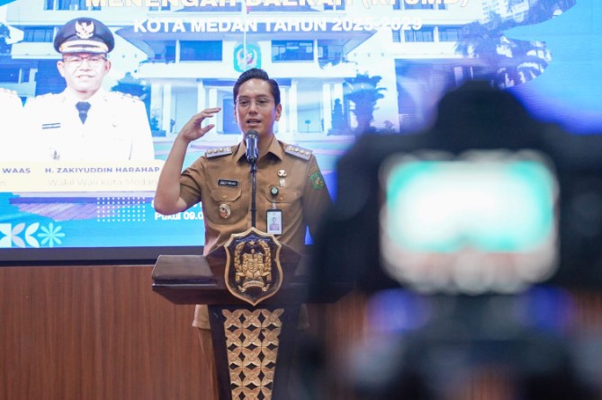 Walikota Medan, Rico Waas