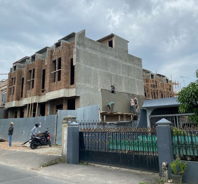 Bangunan perumahan di Jalan Cemara, Gang Kelapa 1, Kelurahan P. Brayan Darat 2