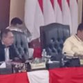 Ketua DPRD Kota Medan, Wong Chun Sen Tarigan memimpin rapat paripurna dalam rangka penandatanganan keputusan DPRD terkait Rancangan Peraturan DPRD Kota Medan tentang Tata Tertib DPRD, pada Senin (14/4/2025).