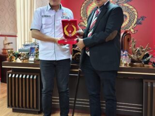 Pengurus KONI Medan berharap Ketua DPRD Medan Wong Chun Sen bisa memperjuangkan agar bonus atlet Kota Medan yang meraih diajang nasional seperti PON maupun internasional bisa lebih besar dari yang didapat sebelumnya.