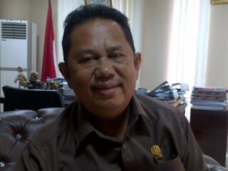 Henry Jhon Hutagalung