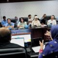 Suasana rapat pembahasan program dan efisiensi anggaran di Balai Kota